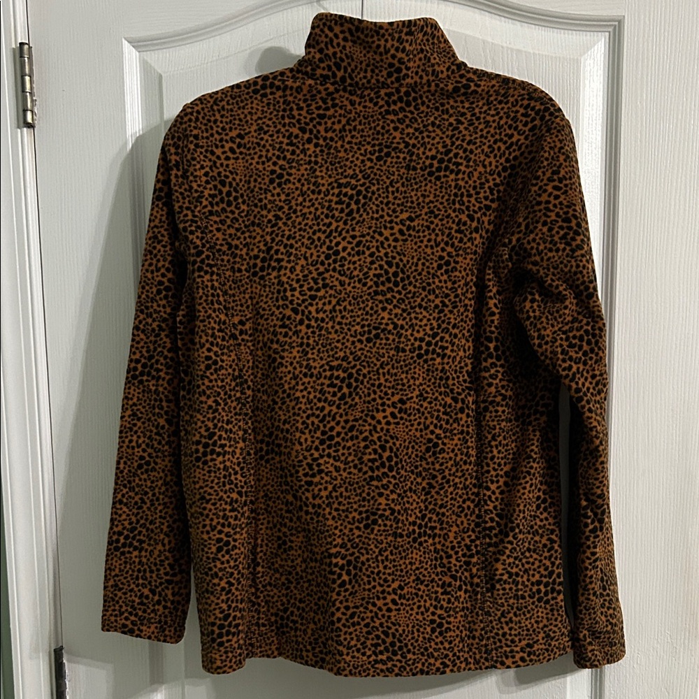 Lands' End Women's Brown Leopard Print Sweatshirt - Picture 4 of 9